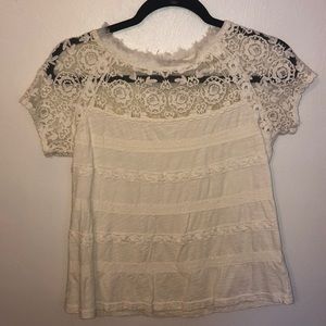 boutique lace T-shirt